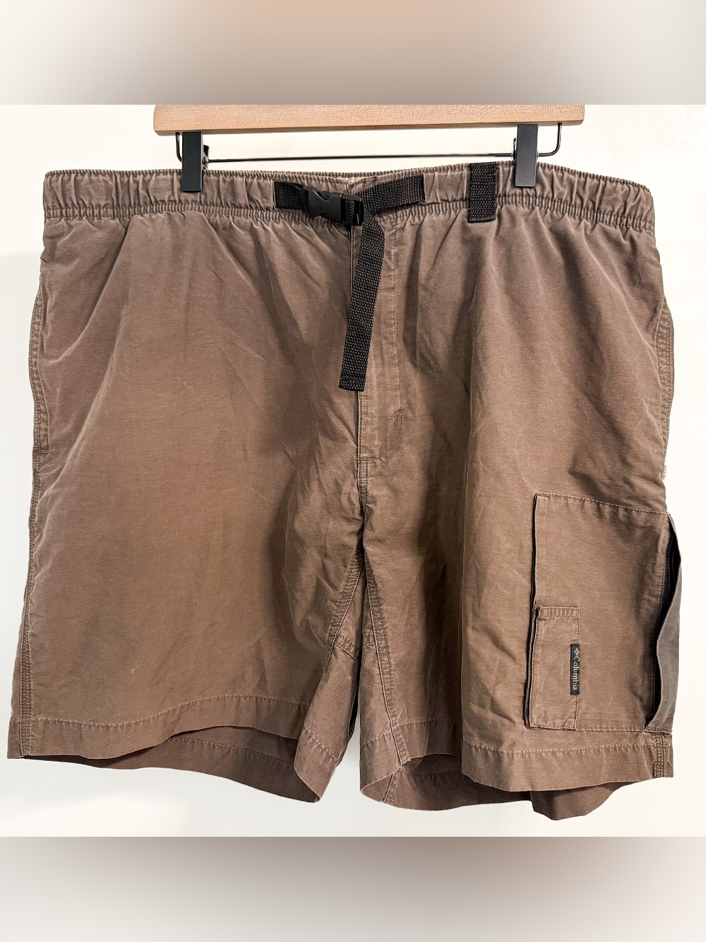 Columbia Utility Cargo Shorts Men’s XL Brown Trail Travel Outdoor